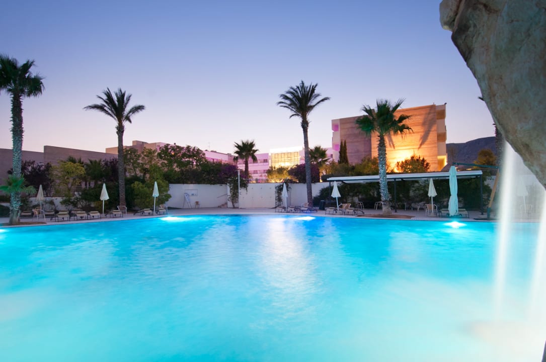 Pool Regiohotel Manfredi