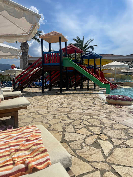 Pool Roda Beach Resort & Spa