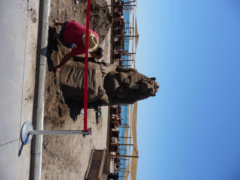 Skulptur am Strand Rixos Premium Belek
