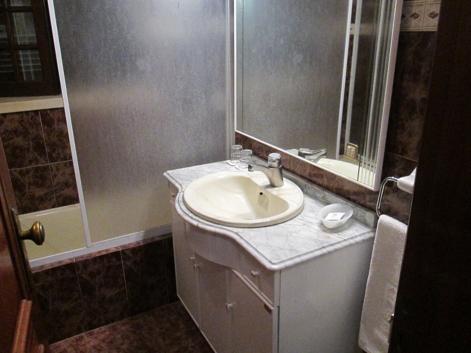 Zimmer Jantesta Guest House