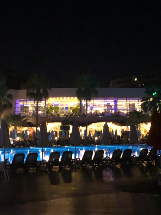 Pool VONRESORT Golden Coast