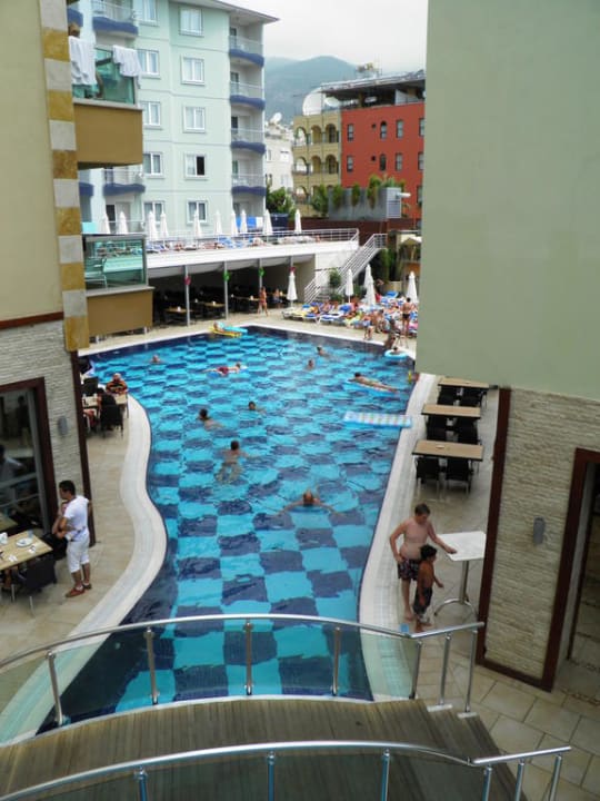 Pool Tac Premier Hotel & Spa