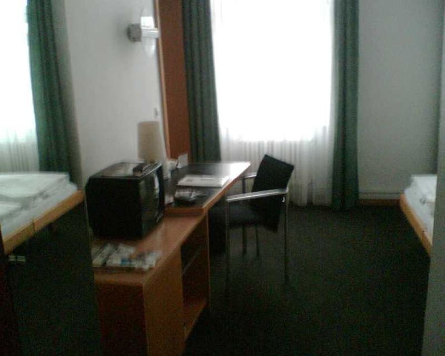 Zimmer mit Schreibtisch Best Western Hotel Kurfürst Wilhelm I