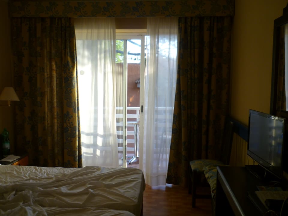 Zimmer Roc Oberoy