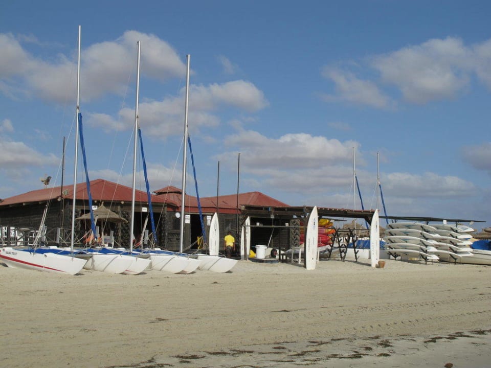 Wcześnie rano TUI MAGIC LIFE Penelope Beach