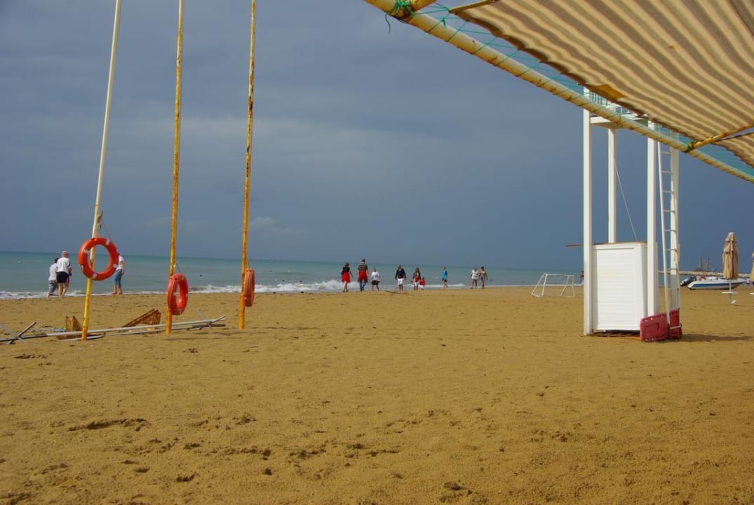 Am Hotelstrand TUI BLUE Xanthe