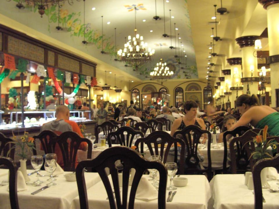 Haupt-Restaurant im Tequila Hotel Riu Tequila