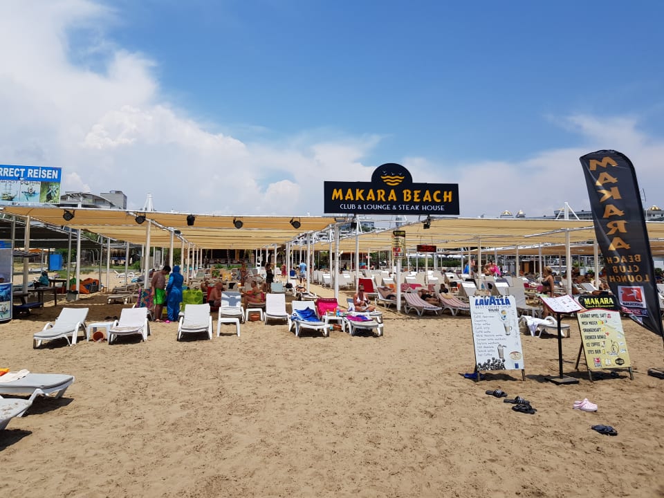 Strand Orient Apartments