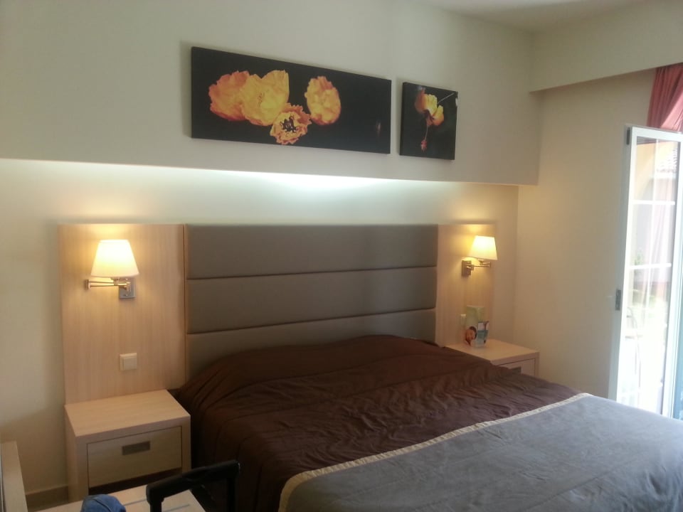 Betten auf dem Zimmer Capo Di Corfu  (Im Umbau/Renovierung)