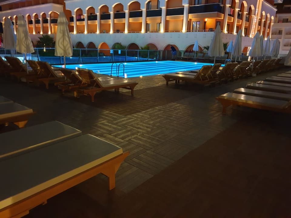 Pool Dream World Resort & Spa