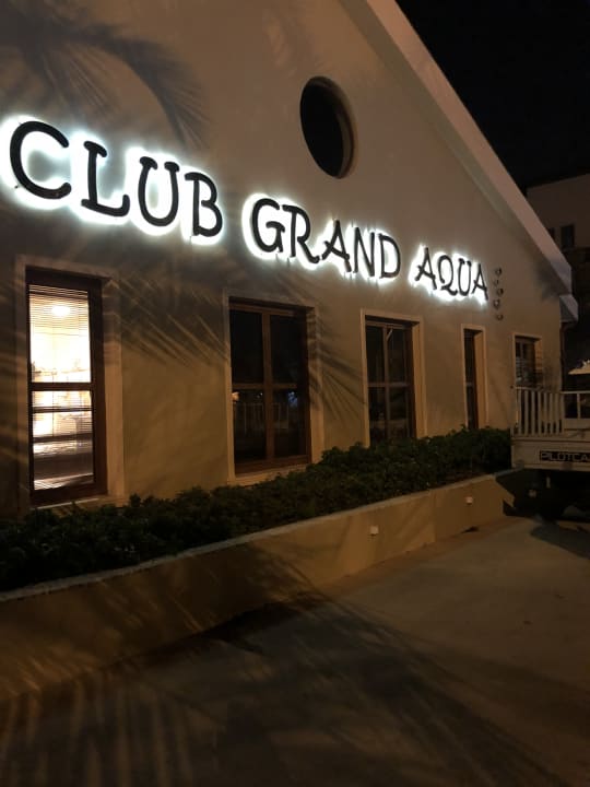 Außenansicht Club Grand Aqua