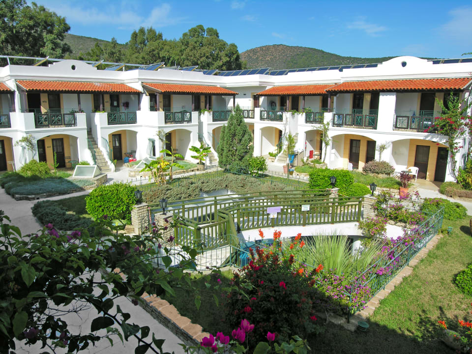 Zimmer Izer Hotel & Beach Club