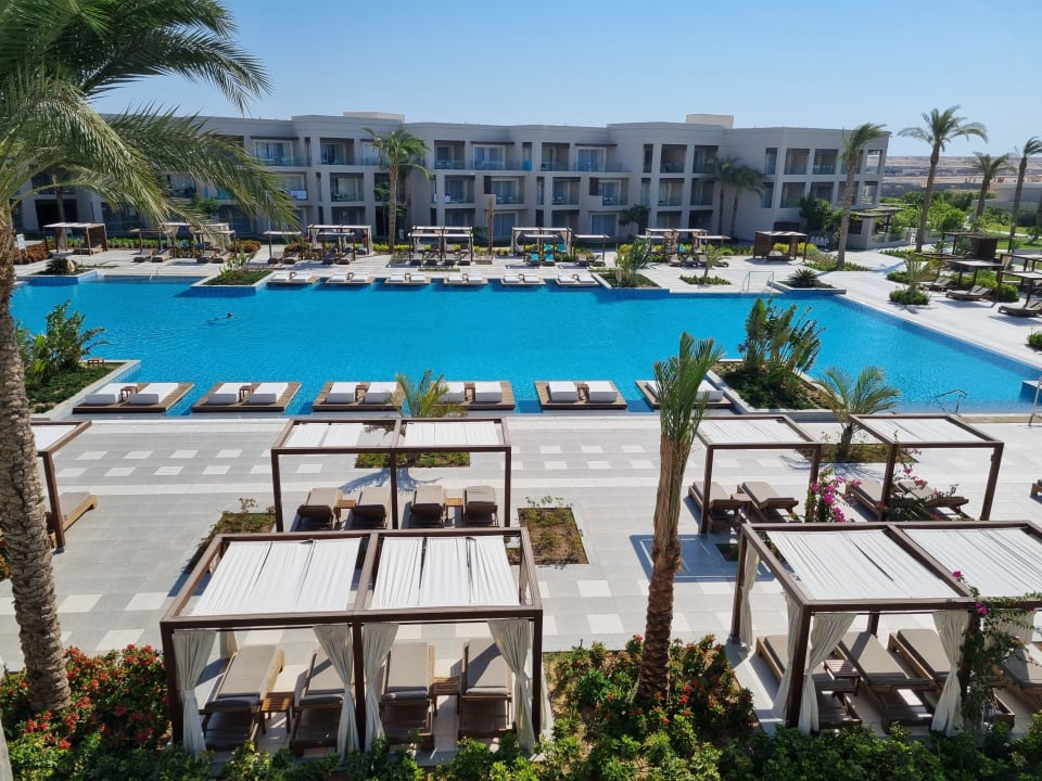 Pool Steigenberger Resort Ras Soma