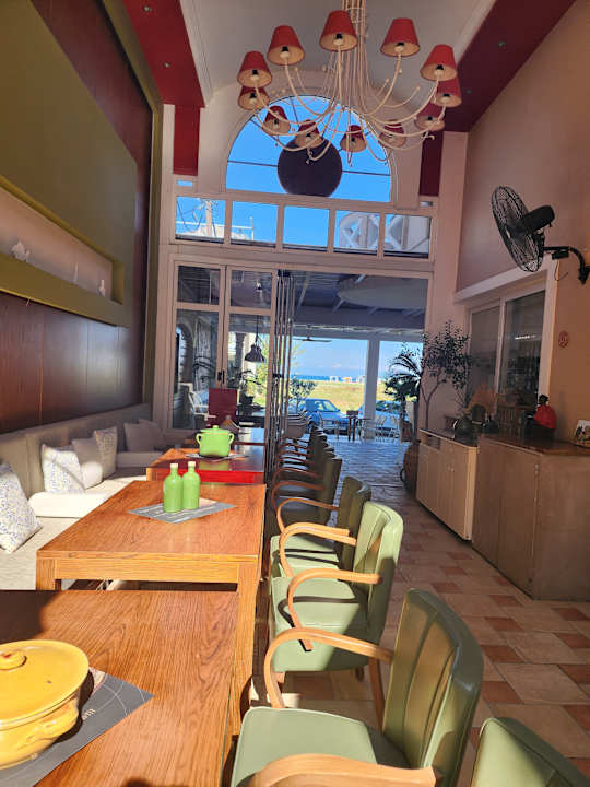 Außenansicht Evilion Sea & Sun Hotel