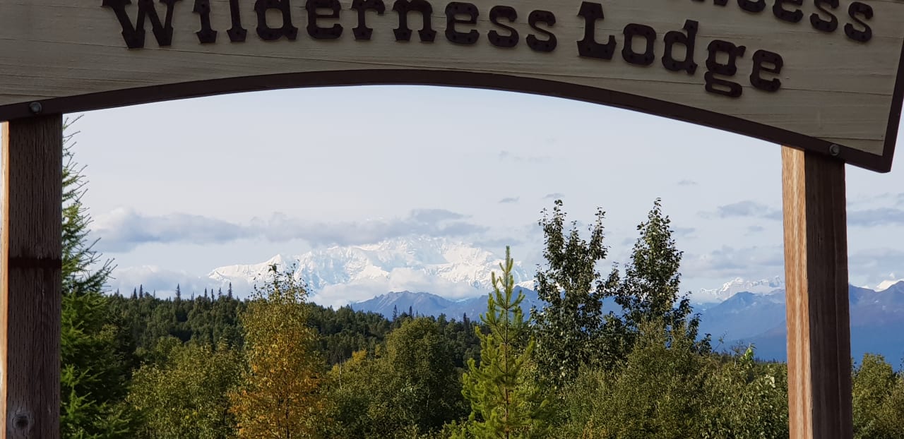 Außenansicht Hotel Mt. McKinley Princess Wilderness Lodge