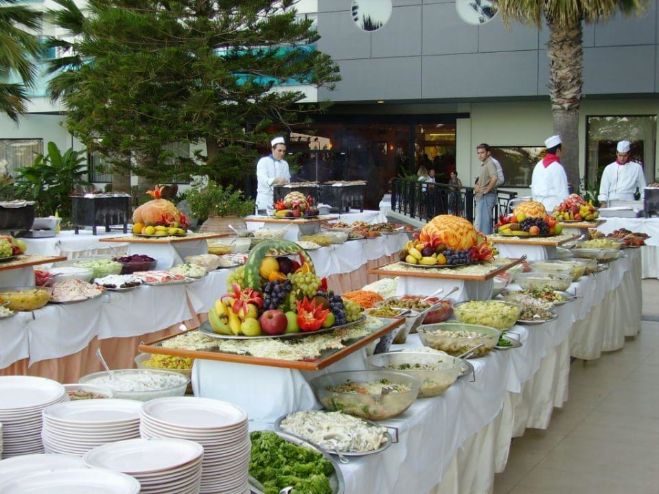 Außenbuffet Hotel Calypso Beach
