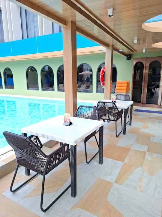 Pool Pipa Hotel Bangkok Sukhumvit 11