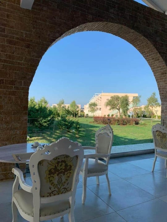 Gastro Sandy Villas Resort