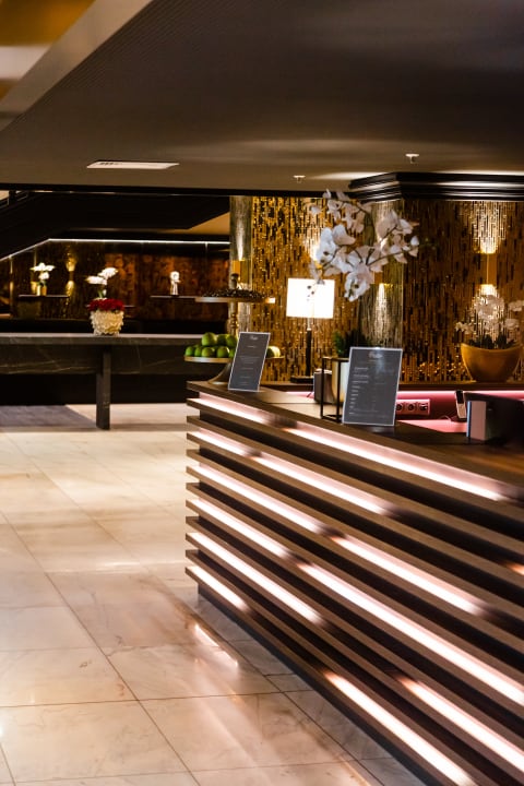 Lobby PLAZA Premium Timmendorfer Strand