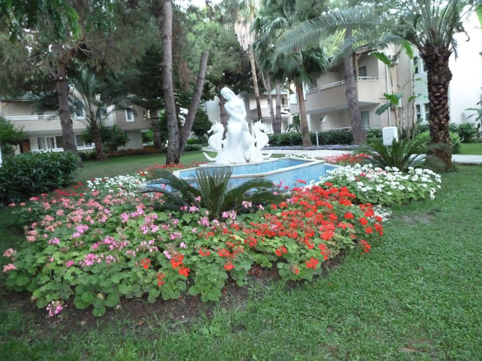 Brunnen Club Sidelya Hotel