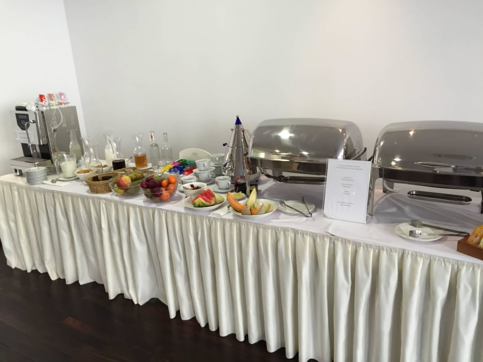 Frühstück Mamaison Residence Diana Warsaw