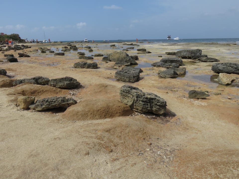 Strand Bikini Island & Mountain Hotel Es Trenc