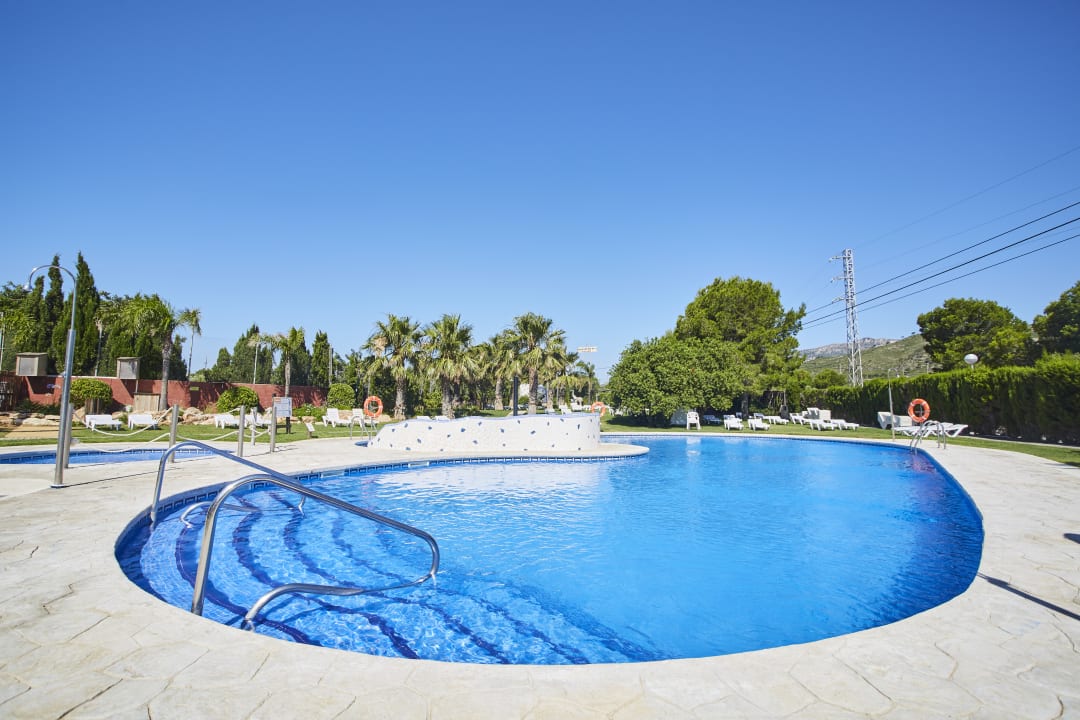 Pool Alannia Costa Dorada