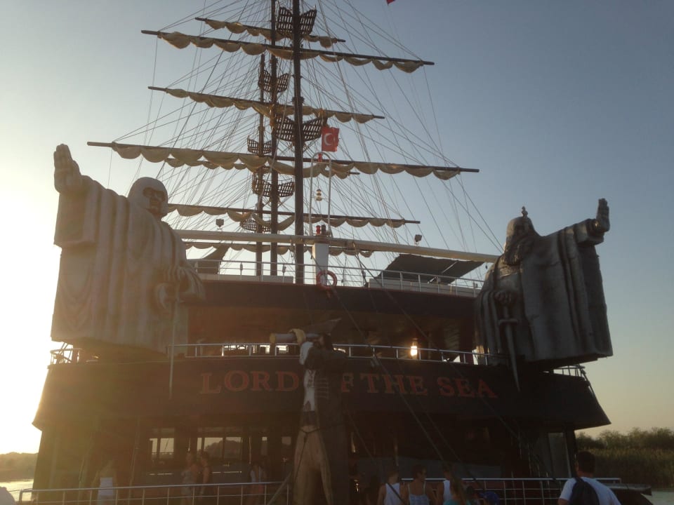 Katamarantour Dream World Resort & Spa