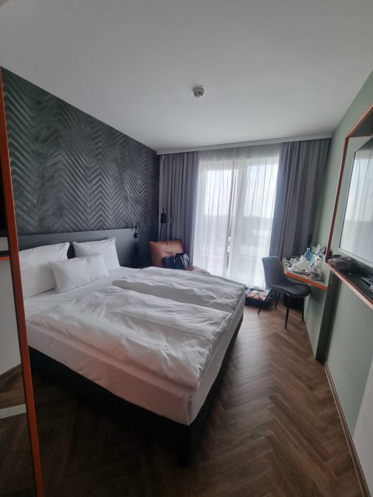Zimmer LOGINN Hotel Berlin Airport