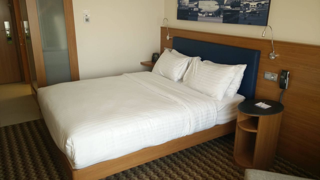 Łóżko Hampton by Hilton Warsaw Airport