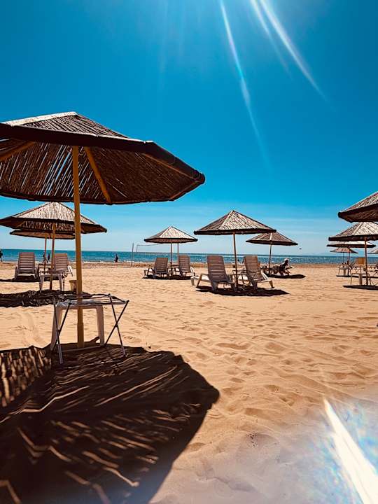 Strand Hotel Defne Garden