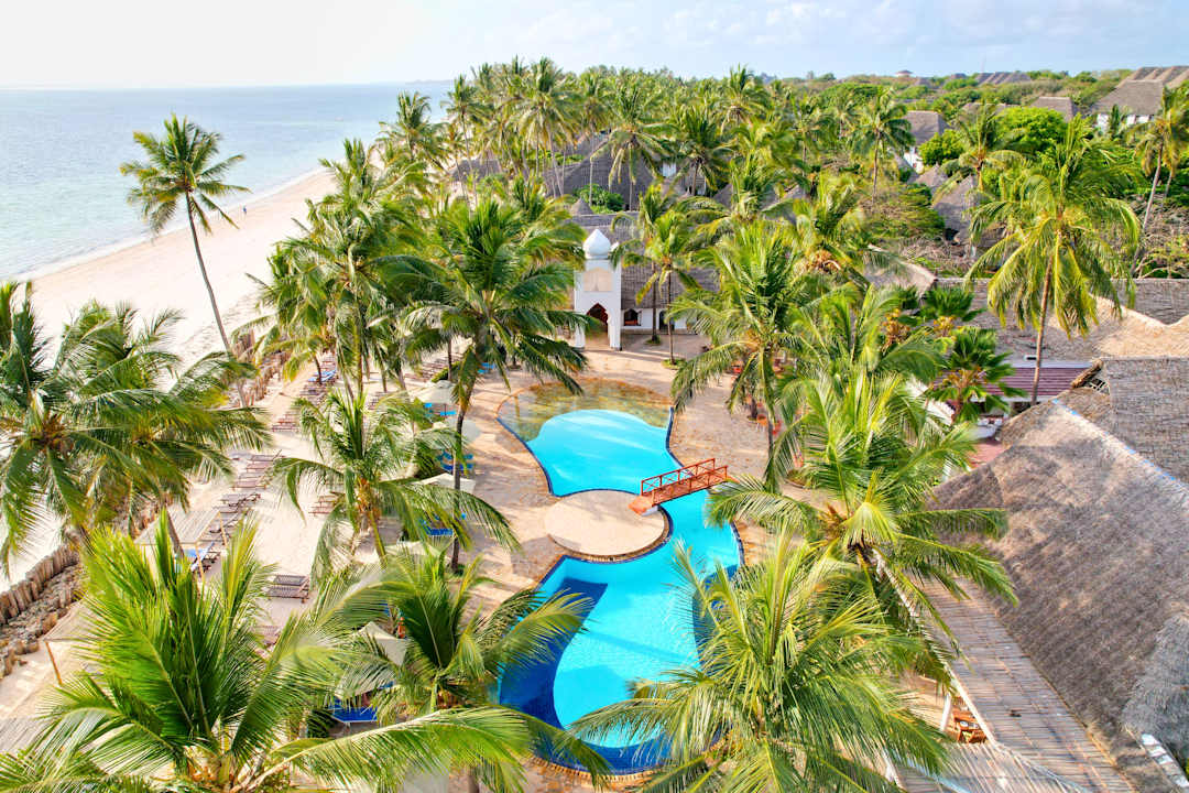 Pool Sultan Sands Island Resort & Spa