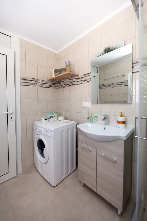 Zimmer Happy Days Home Apartment & Studio/Penthouse