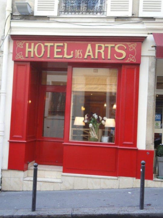 Inmitten des Künsterviertels Hotel des Arts Montmatre