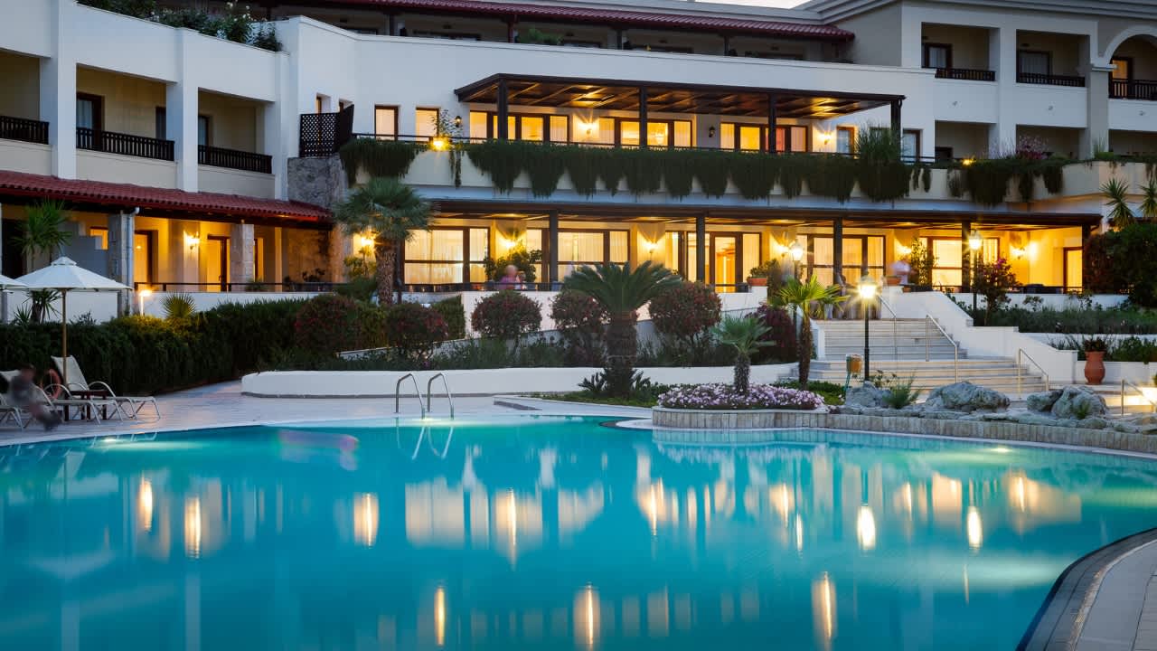 Pool Aegean Melathron Thalasso Spa Hotel