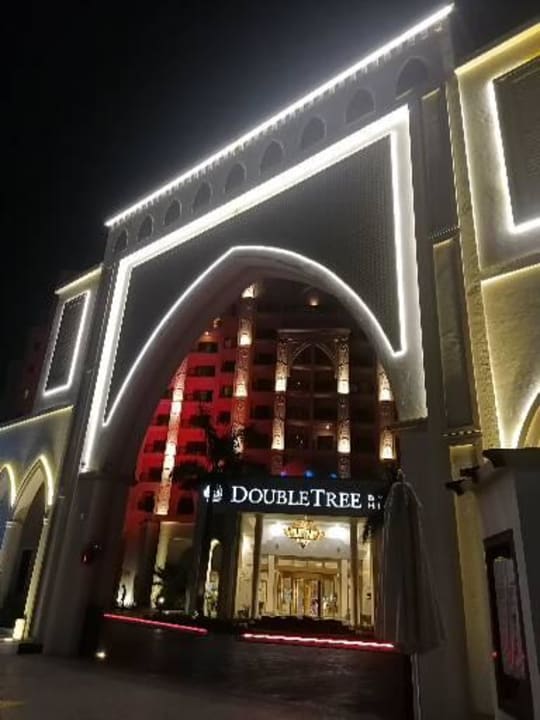 Außenansicht DoubleTree by Hilton Resort & Spa Marjan Island