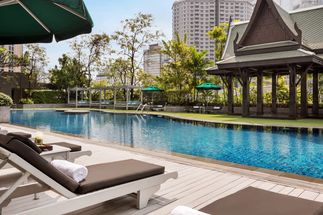 Pool The Athenee Hotel, a Luxury Collection Hotel, Bangkok