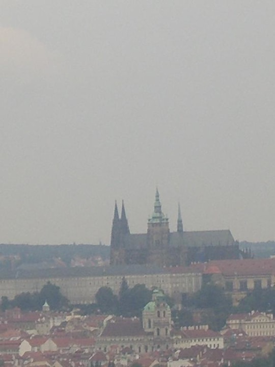 Ausblick aus dem 15 Stockwerk auf Prag Grand Hotel Prague Towers