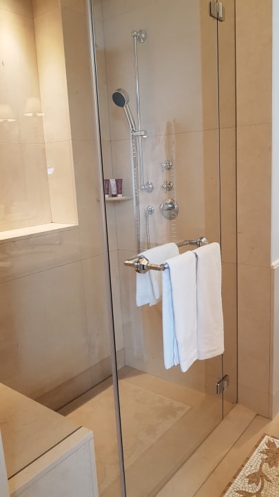 Zimmer Hotel Beau-Rivage Palace