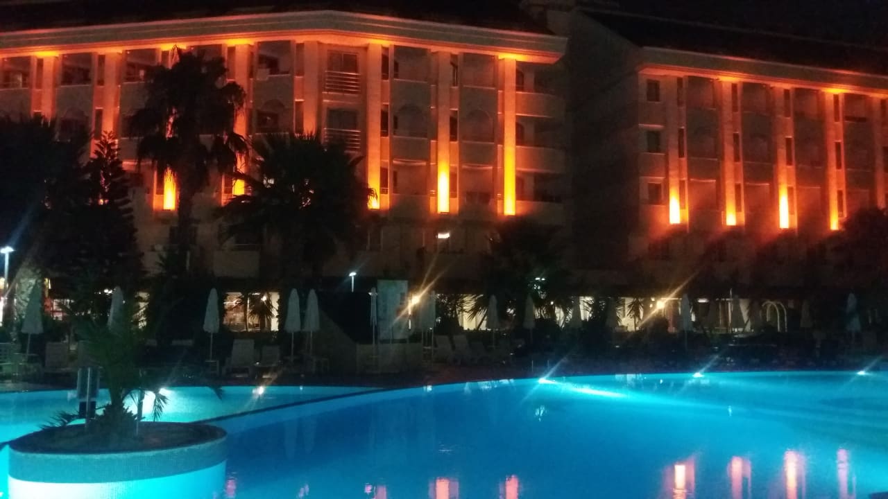 Pool Calimera Hane Garden