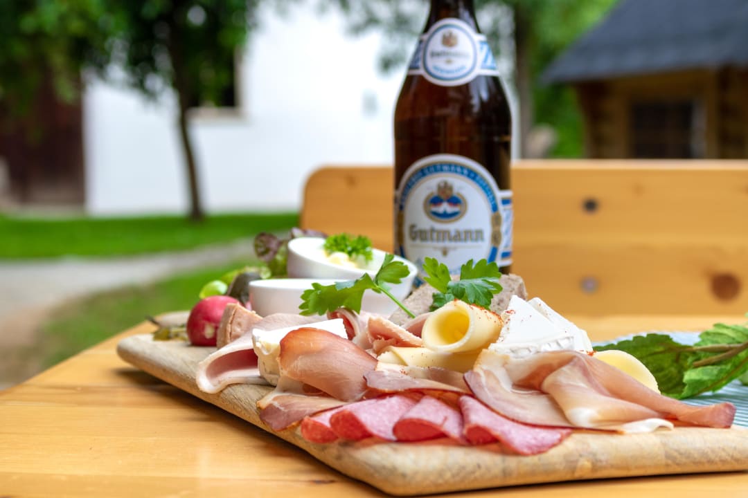 Gastro Hotel Dirsch Wellness & Spa Resort