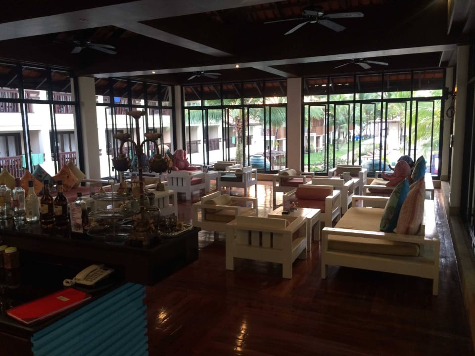Offener Lobbybereich The Briza Beach Resort Khaolak