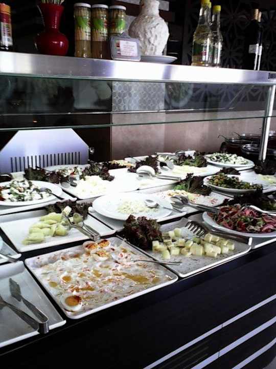 Salate Seaden Corolla Hotel