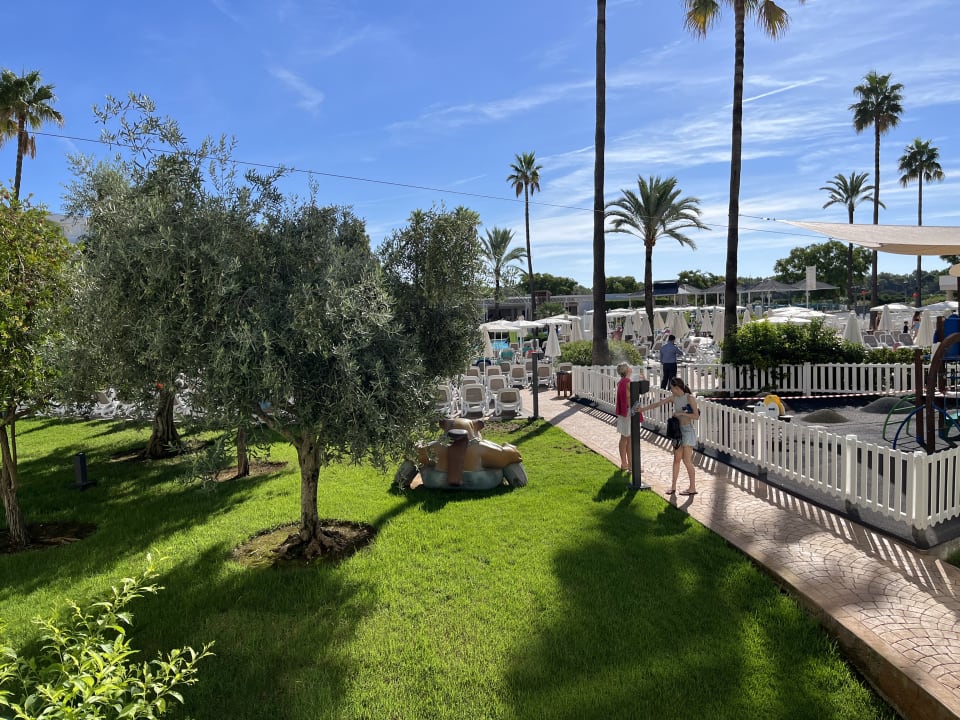 Gartenanlage Protur Vista Badia Aparthotel