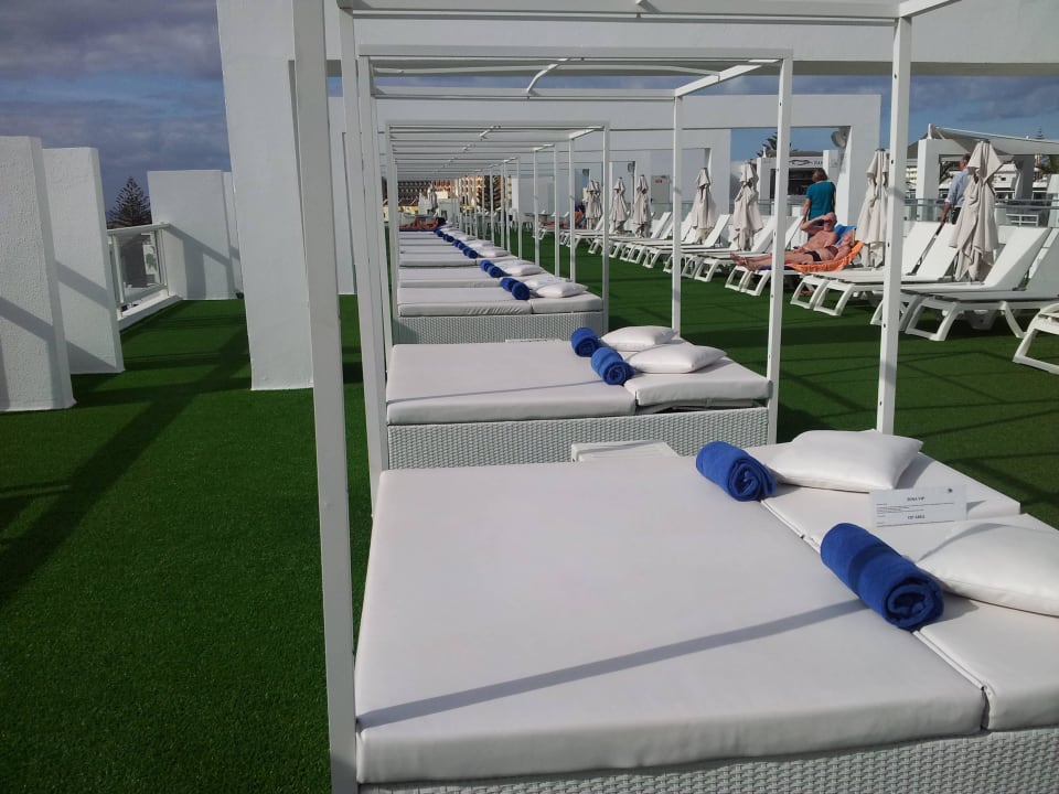 Terrasse ,Betten pro Tag 10,-€ LABRANDA Marieta - Adults only