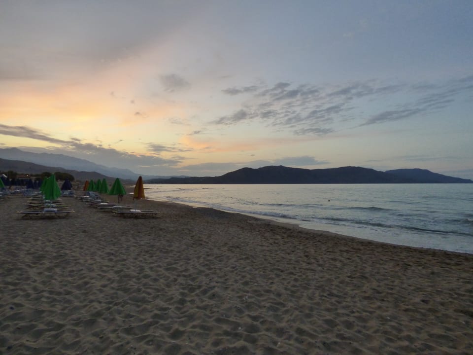 Strand HARPIN Happy Days Beach Hotel