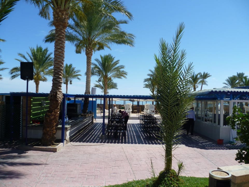 Strandbar Golden Beach Resort
