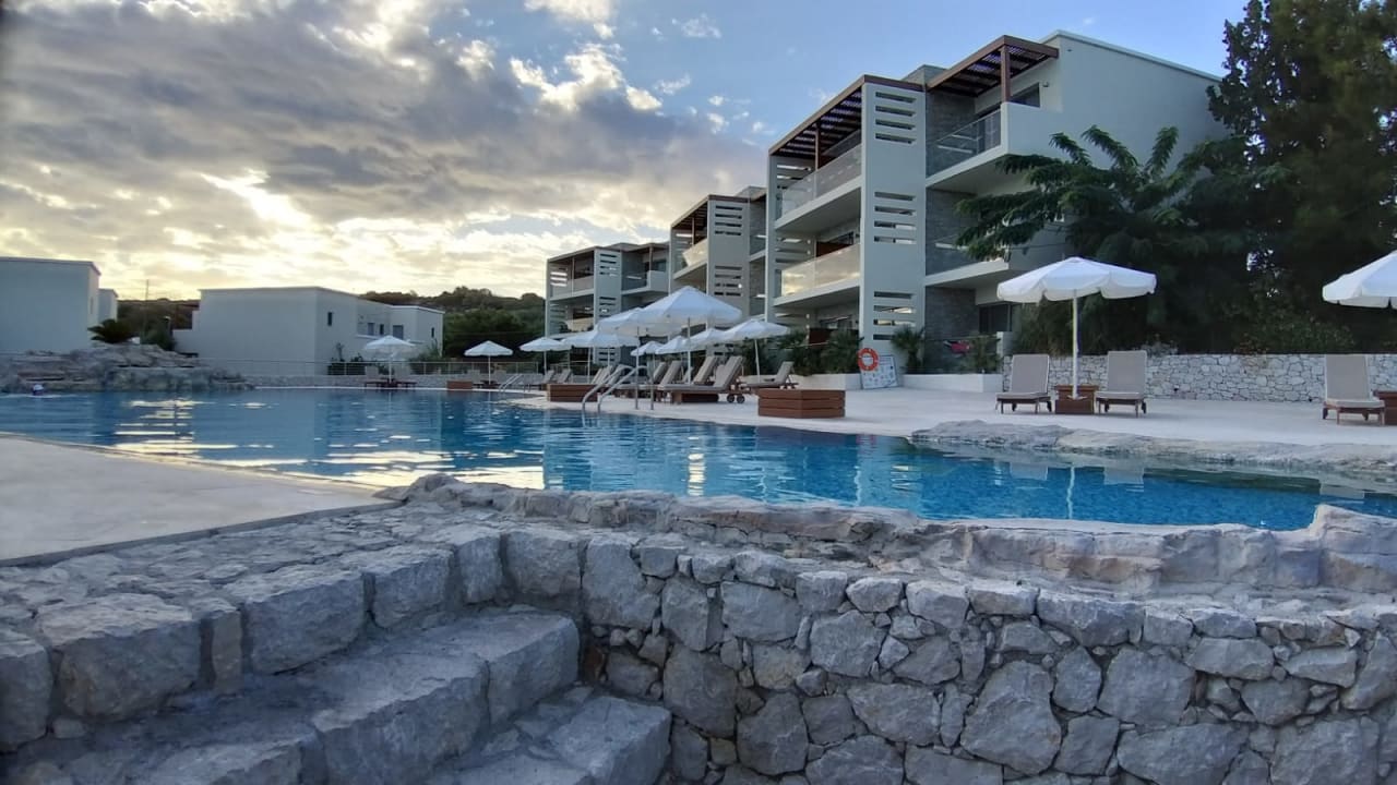 Pool SENTIDO Port Royal Villas & Spa