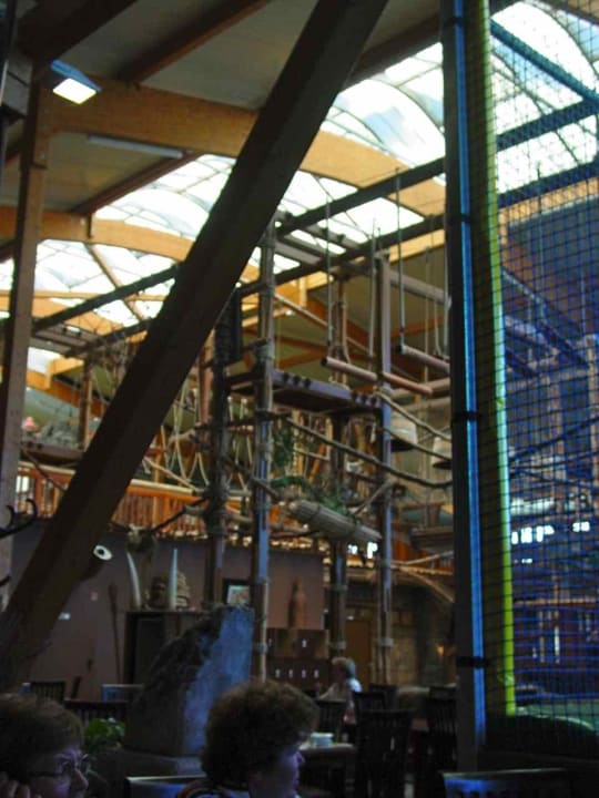 Kletterparcour im Dschungelland Ferienwohnungen Ferienpark Weissenhäuser Strand