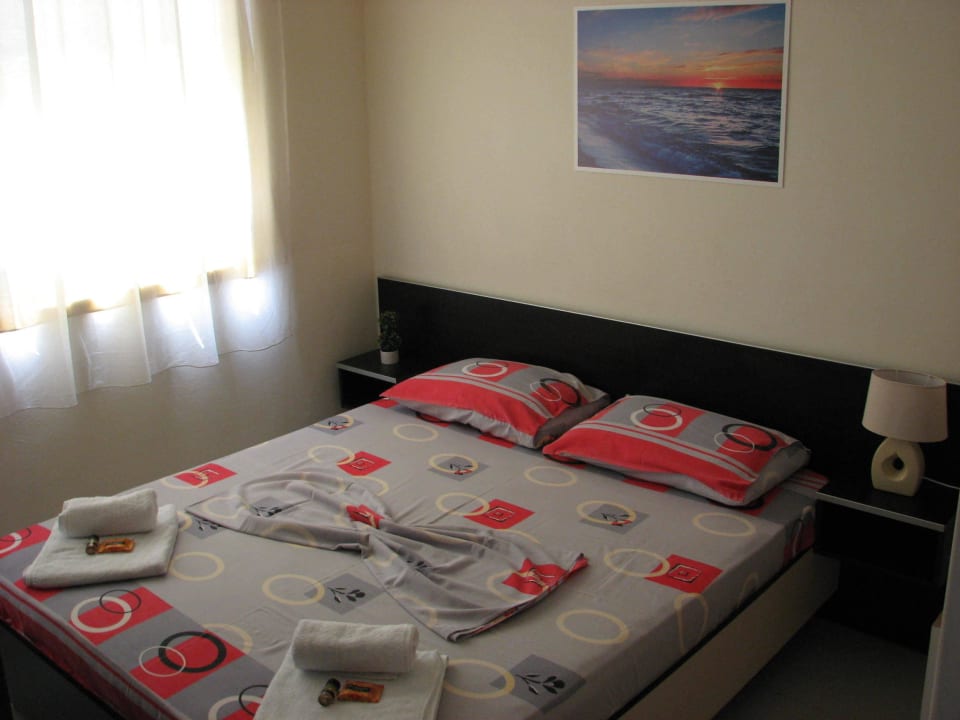 Room6 Aparthotel Vila Tufi